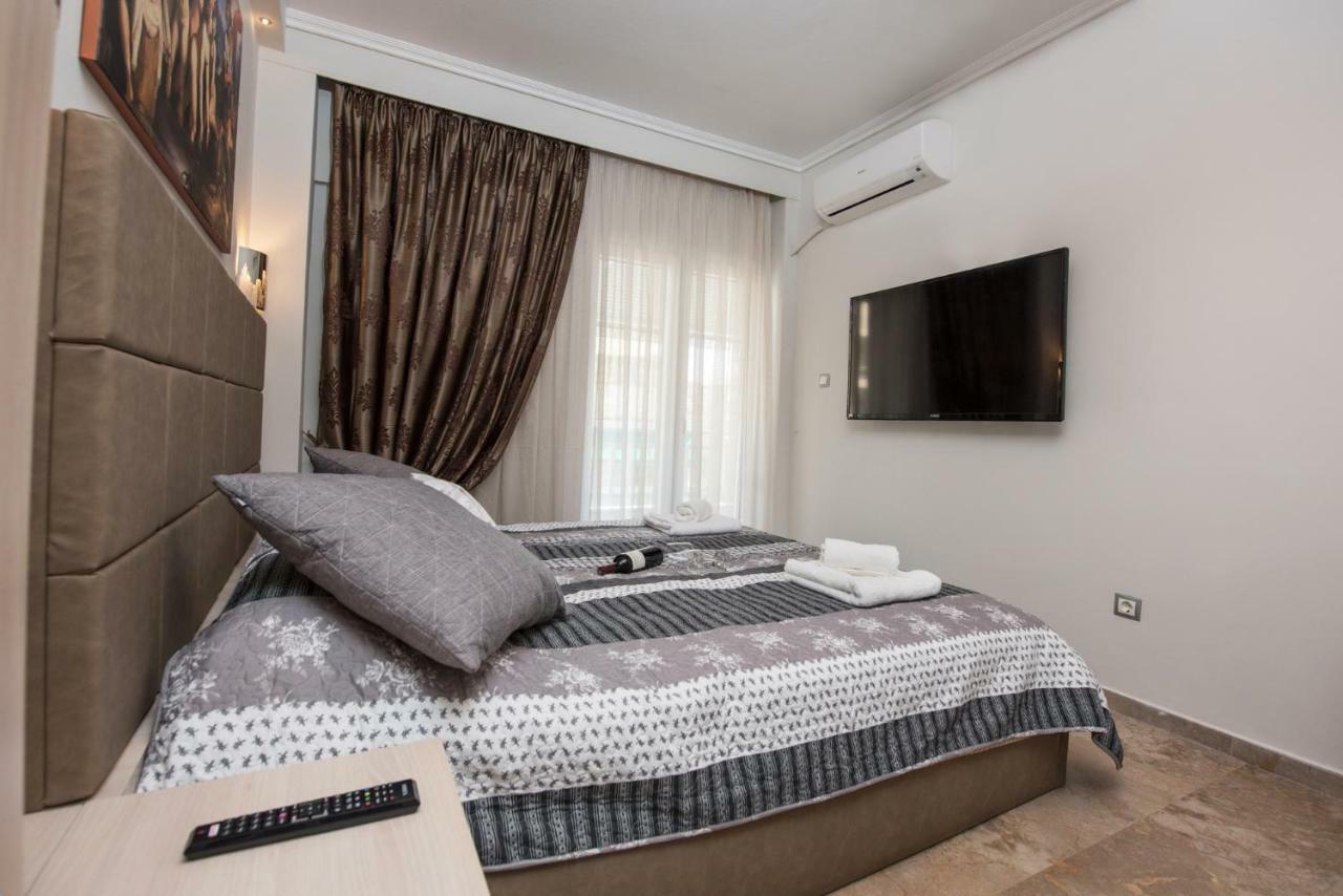 Artemis Luxury Apartment เทสซาโลนิกิ ภายนอก รูปภาพ