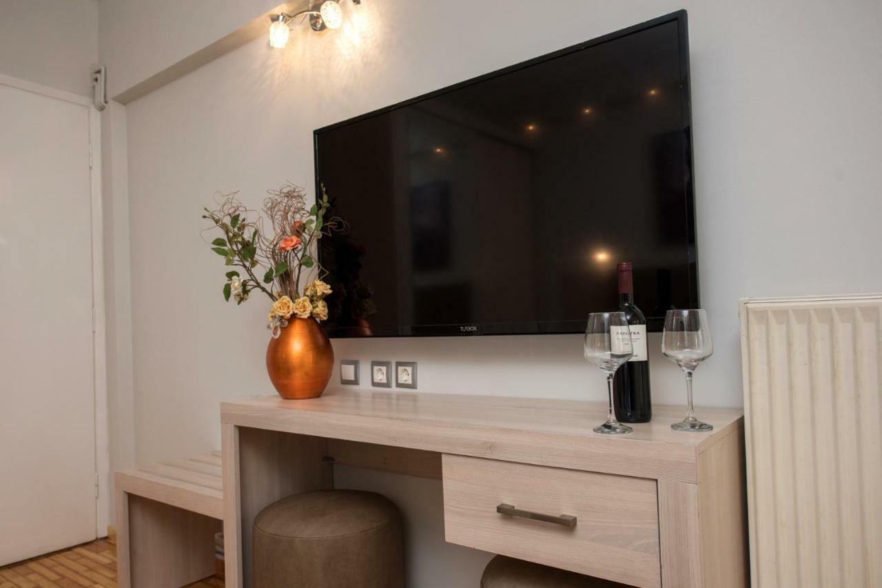 Artemis Luxury Apartment เทสซาโลนิกิ ภายนอก รูปภาพ