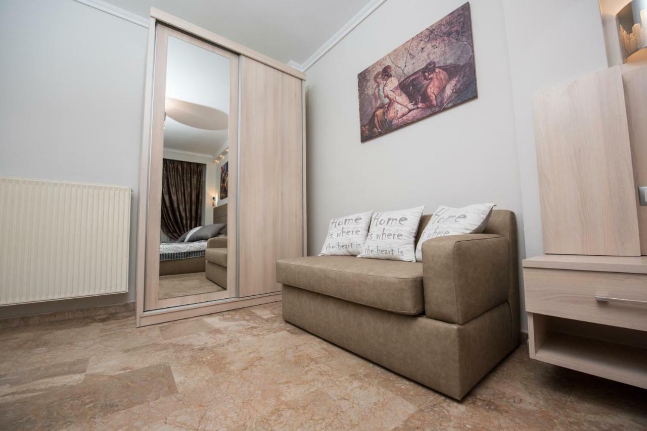 Artemis Luxury Apartment เทสซาโลนิกิ ภายนอก รูปภาพ